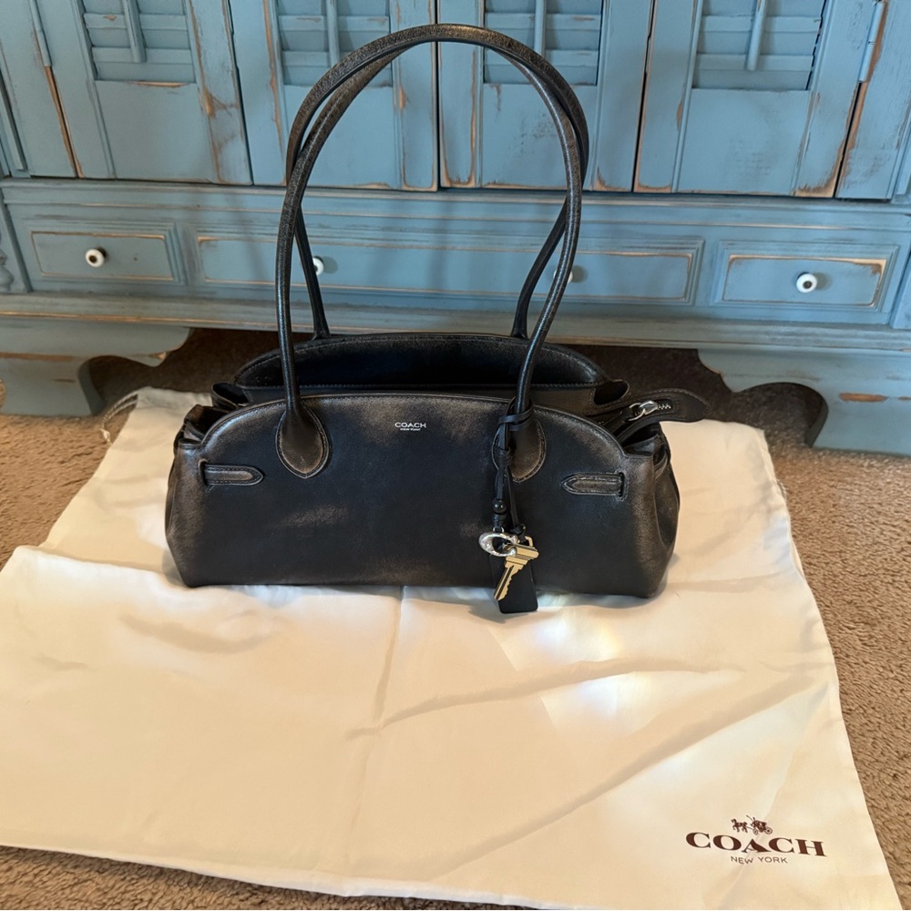 Authentic Coach loved leather Black Empire 34 carryall satchel Tote purse bag